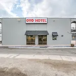 Oyo Hotel San Antonio Lackland Air Force Base West