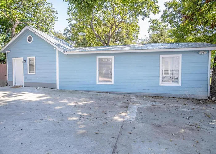 Remodeled Historic 1Br1Ba House Near Downtown