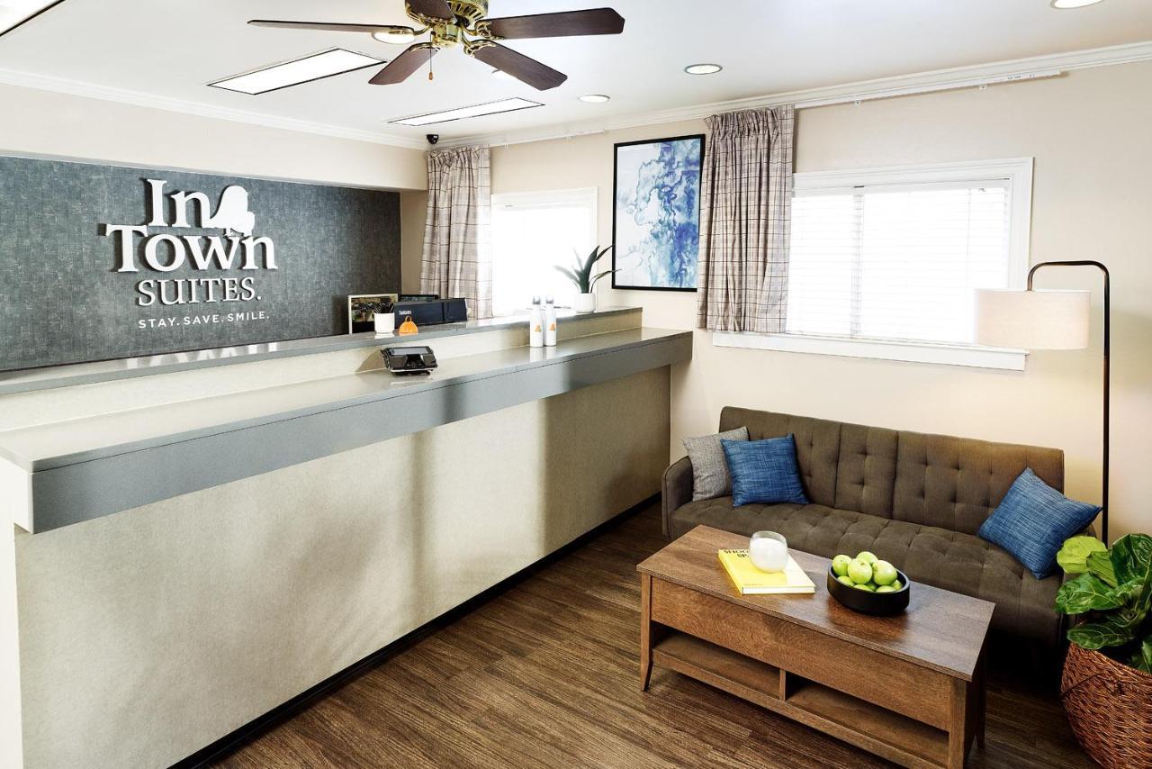 Intown Extended Tx - Leon Valley North 3*