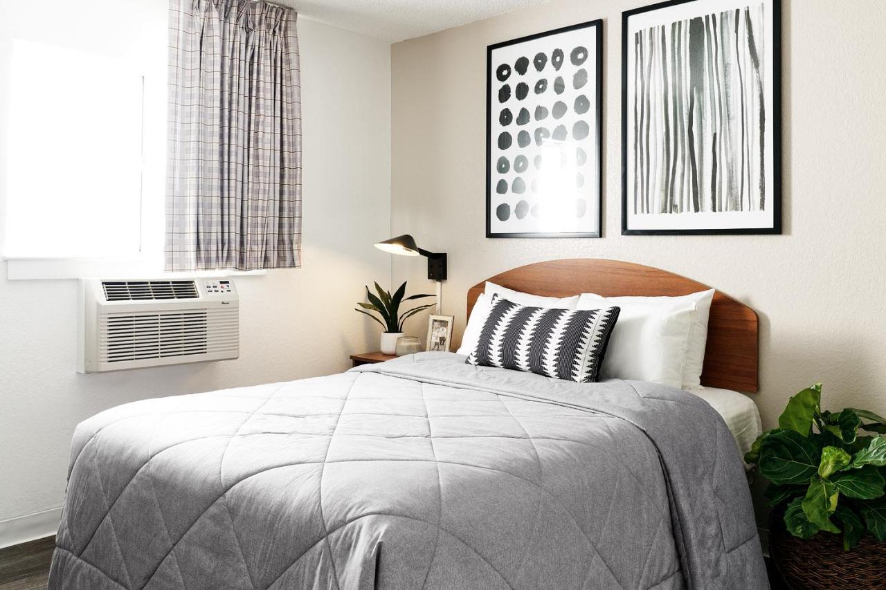 Hotel Intown Extended Tx - Leon Valley North 3*