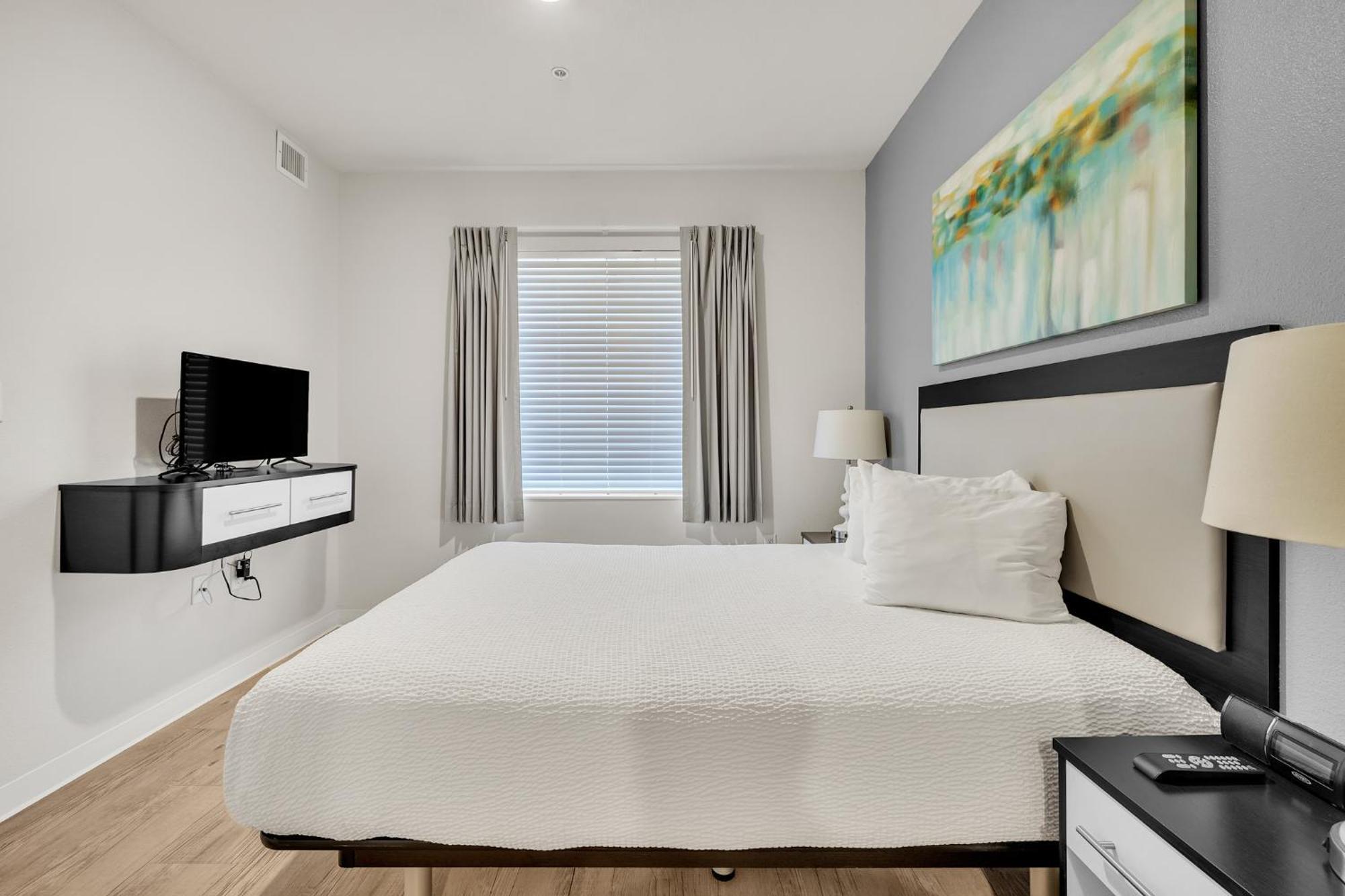 Simplicity At The Rim 1121 I Comfy 2 Bed 2 Bath *