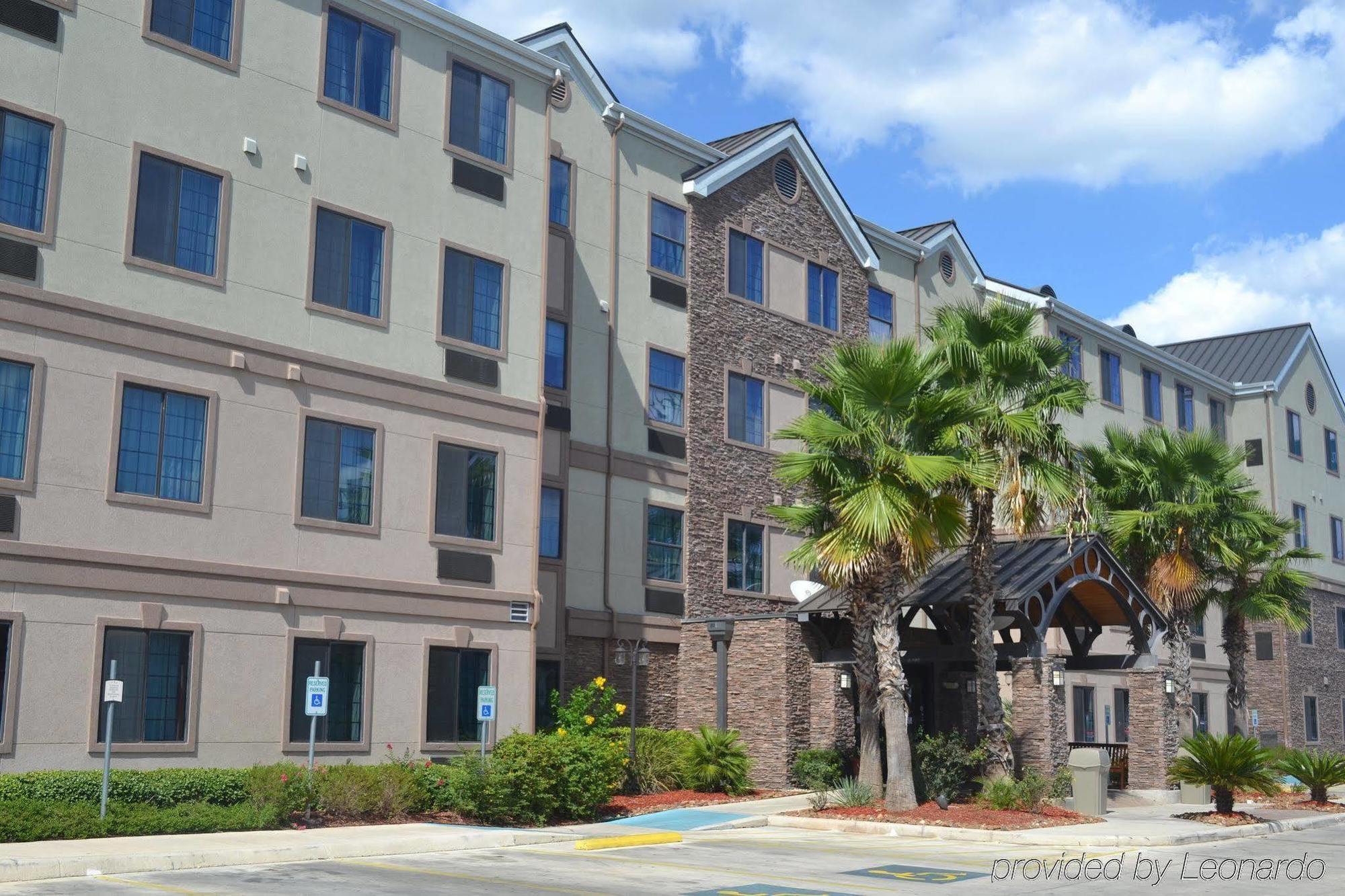 Staybridge Nw Near Six Flags Fiesta, An Ihg Hotel 3*
