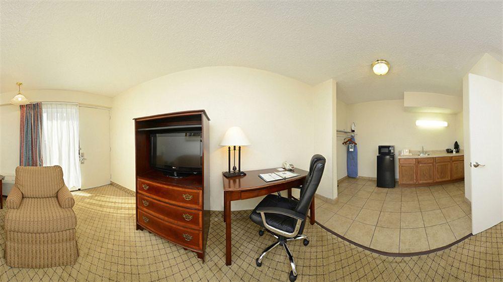 Hotel Budget - Fort Sam 3*