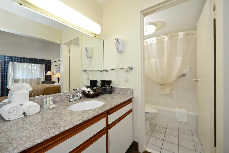 Budget - Fort Sam Hotel