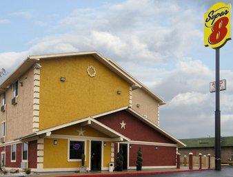 Hotel Super 8 By Wyndham San Antonio/i-35 North