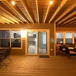 Cozy Home - Self Check-In W/Spacious Deck