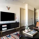 Wanderjaunt - Alamo Heights Apartments