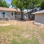 Fabulous Newly Renovated 1Br1Ba Near Downtown