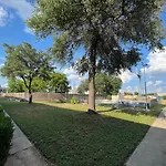 Mid Towne Inn & Suites