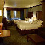 Holiday Inn Express & Suites San Antonio Nw Near Seaworld By Ihg