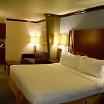 Holiday Inn Express & Suites San Antonio Nw Near Seaworld By Ihg