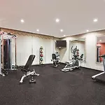 La Quinta By Wyndham San Antonio By Frost Bank Center