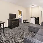 La Quinta By Wyndham San Antonio The Dominion