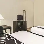 La Quinta By Wyndham San Antonio The Dominion