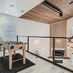 Luxury 5 Bdrm Home! Blocks To Dt/Riverwalk/Convention Center!
