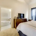 Gorgeous 4 Bed Home On St Mary\'S - Minutes To Riverwalk/Pearl