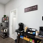 Modern 3 Bed, 2 Bath Home Minutes To Downtown & Alamodome