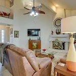 Spacious San Antonio Home With Patio And Grill!