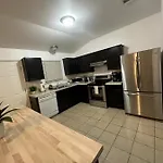 New Remodel - Close To Sea World- Family Friendly
