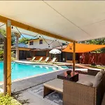 Modern Oasis In San Antonio W/H Amenities And Pool