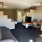 Homegate Studio And Suites San Antonio