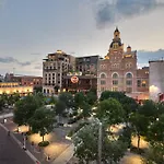Urban Elegance Retreat