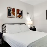 Artsy - A Birdy Vacation Rental