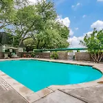 Jackson #1201 I San Antonio Oasis I Pool