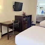 Ramada By Wyndham San Antonio Near Seaworld - Lackland Afb