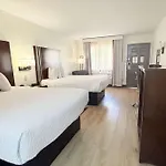 Ramada By Wyndham San Antonio Near Seaworld - Lackland Afb