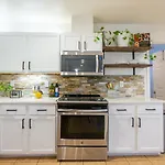 Lux & Spacious, Hillside, Accessibility Friendly