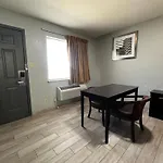 Budget Inn Motel