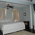 King William Manor