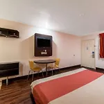 Motel 6 San Antonio, Tx - Frost Bank Center