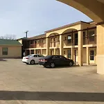 Pinn Road Inn And Suites Lackland Afb And Seaworld