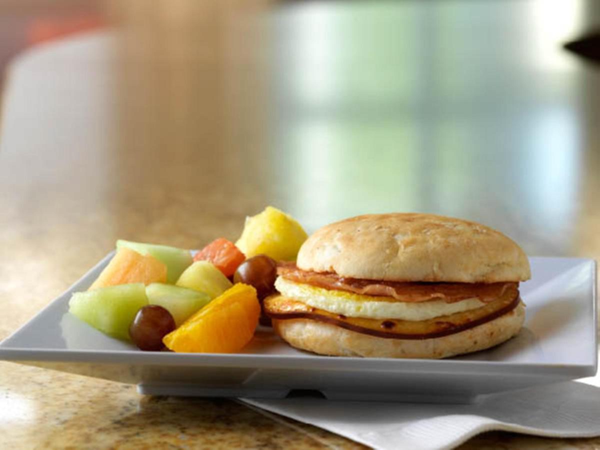 Hyatt Place Airport/quarry Market Hotel San Antonio