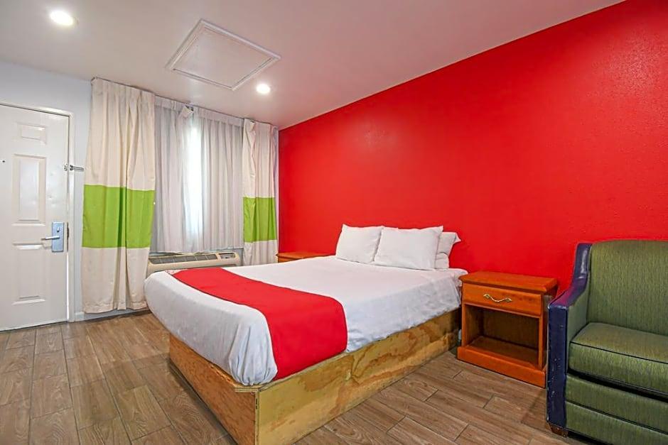 Hotel Oyo Near At&t Center San Antonio