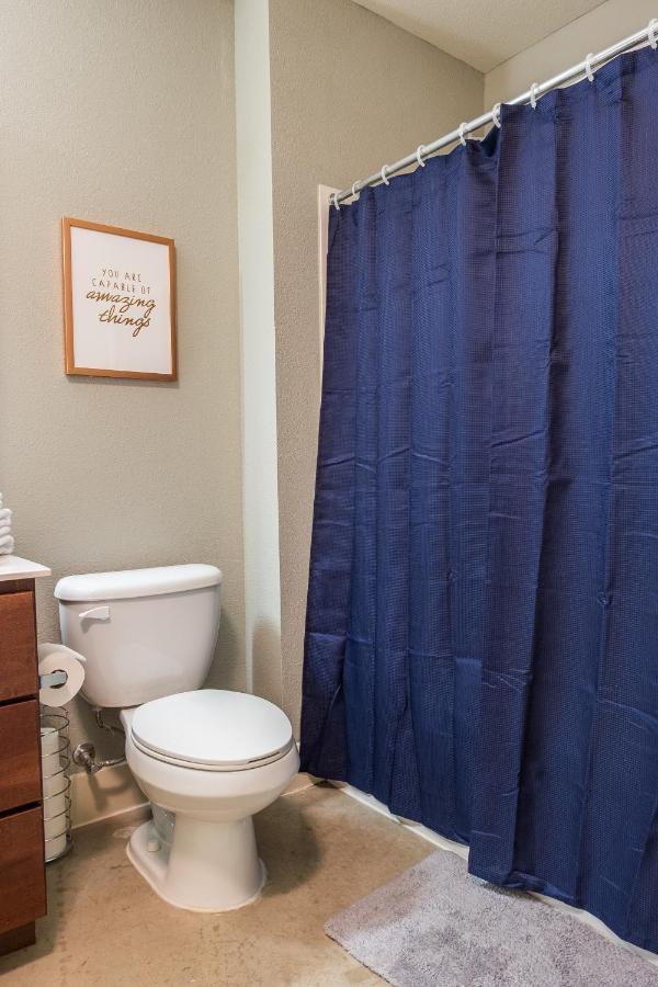 Apartment Frontdesk Inspire Downtown Apts San Antonio Tx San Antonio