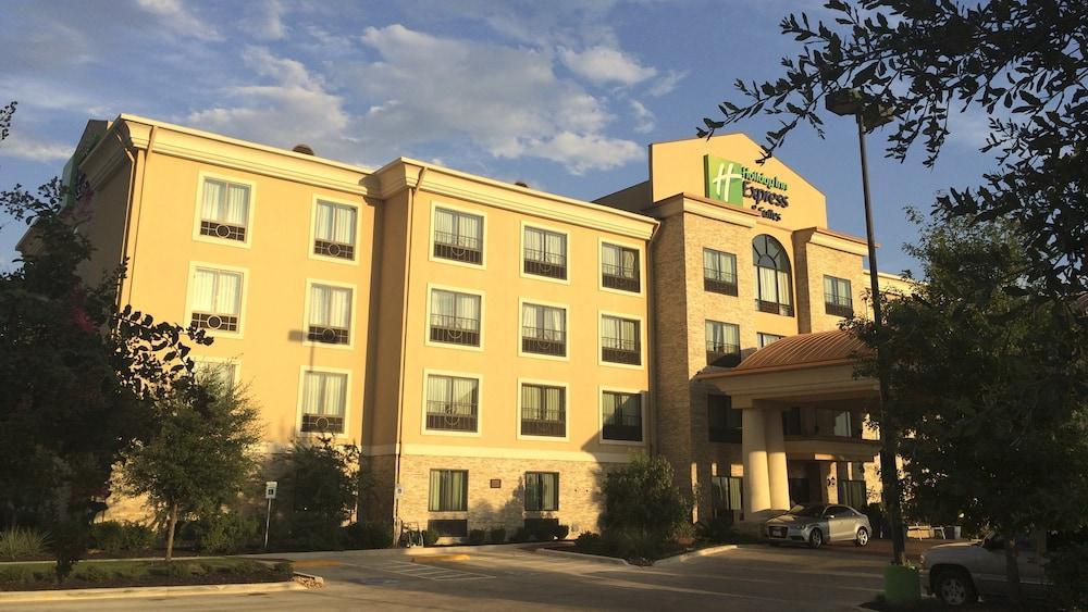 Hotel Express & Nw Near Seaworld By Ihg San Antonio