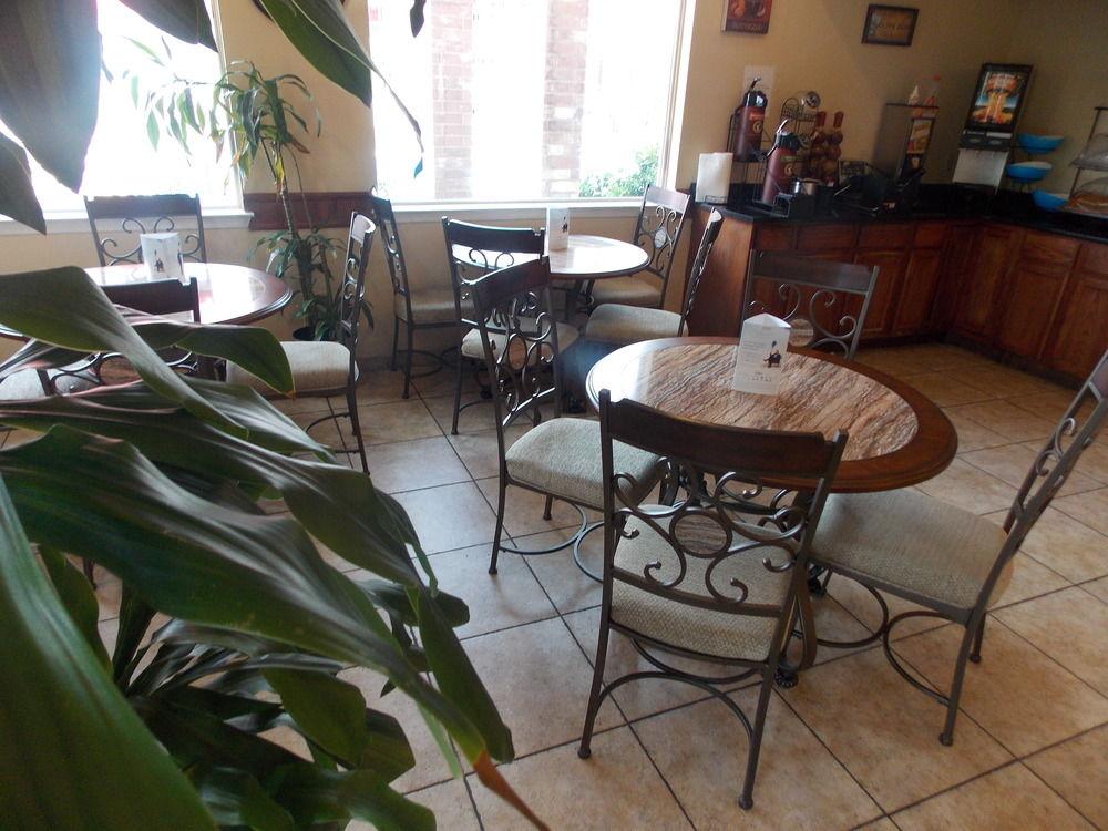 Hotel Econo & Downtown 2*