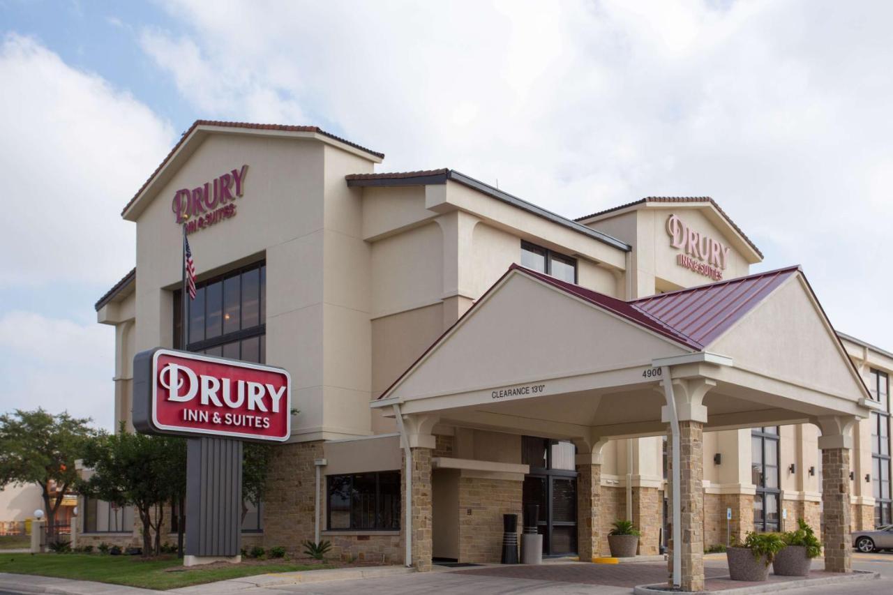Drury & Northeast 3*
