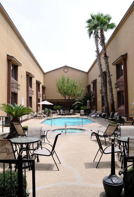 Country & By Radisson, Lackland Afb , Tx Hotel 3*