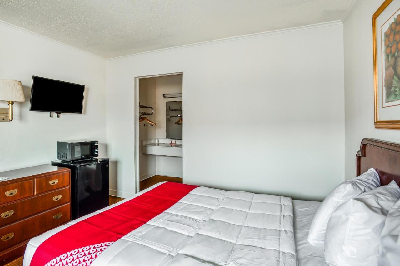 Oyo East 2* San Antonio