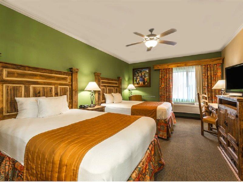 Hotel La Hacienda
