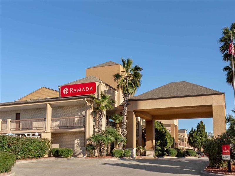 Ramada By Wyndham Near Seaworld - Lackland Afb Hotel San Antonio