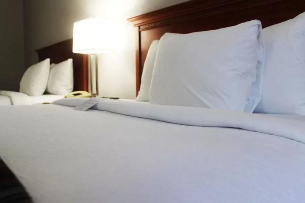 Country & By Radisson, Lackland Afb , Tx 3*