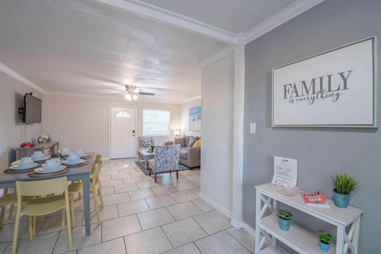 Beautiful At Botanical Gardens Apartment