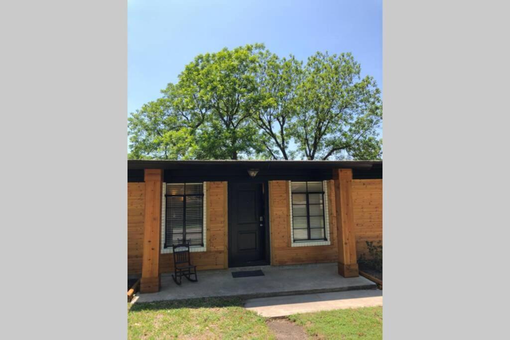 Mid Century Modern Beauty