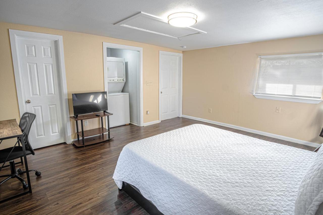 Apartment Houston St Near Downtown/military Base *