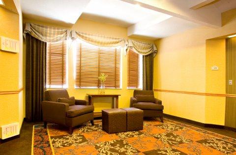 Express & - Downtown Market Area By Ihg Hotel San Antonio
